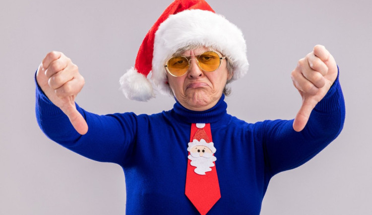 Vánoční asociál - druh člověka, který budí údiv. Ale každým rokem jich přibývá 