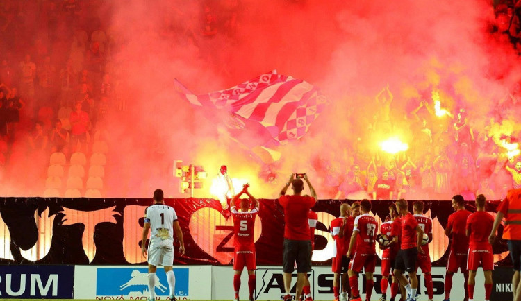 SOUTĚŽ: Dva domácí zápasy, dvě výhry. Připíše si Zbrojovka další body? Podpořte borce na Srbské