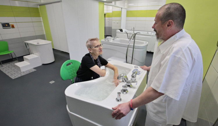 Nemocnice ve Stodu má novou vodoléčbu