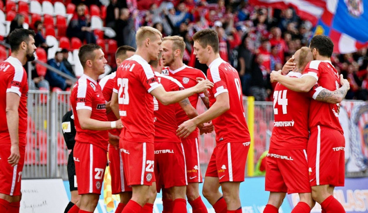 Moravské derby pro Zbrojovku! Flinta doma porazila Znojmo 2:0