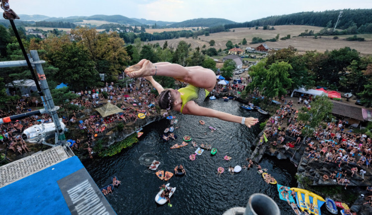 Dvacátý Highjump s podtitulem Legendy opět v Hřiměždicích