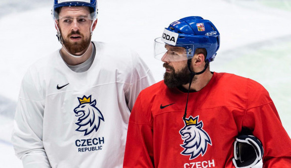 Hokejista sezony Gulaš prodloužil smlouvu s Plzní o dva roky.