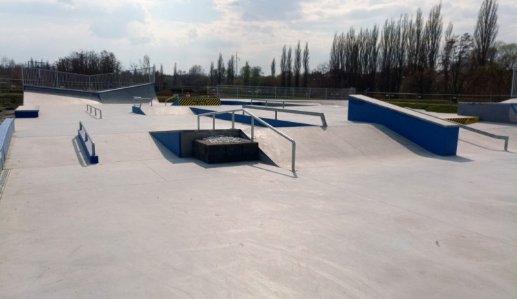 Areál Škoda sport park v Plzni otevřel nové skateboardové hřiště