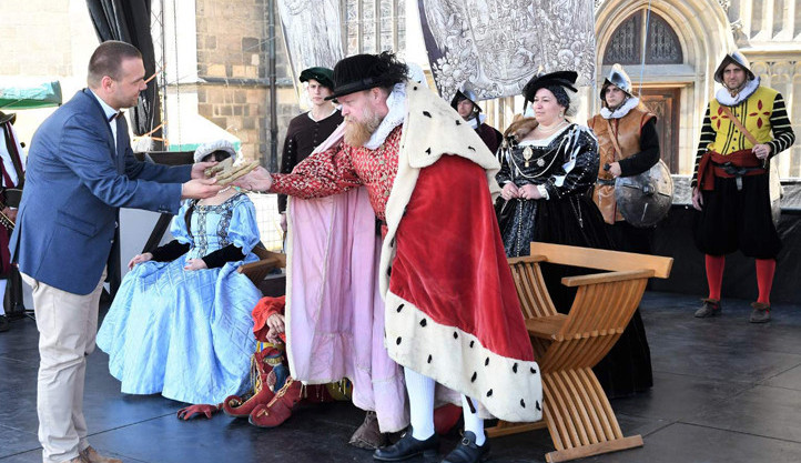 Císař Rudolf II. vládl o víkendu Plzni