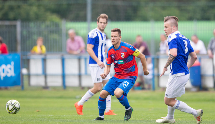 Fotbalisté Plzně na úvod přípravy porazili třetiligové Domažlice