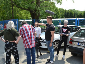 Natáčení filmu Z města na venkov.