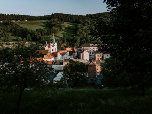 Zlatá stezka Autor: Josef Hruška