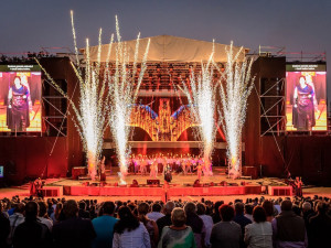 Nabucca při Noci s operou vidělo na 7500 lidí.