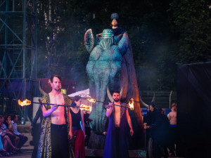 Nabucca při Noci s operou vidělo na 7500 lidí.