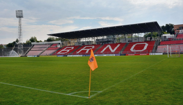 SOUTĚŽ: Zbrojovka doma vyzve Ústí. Vyšvihnou se Zbrojováci bodově na přední příčky?