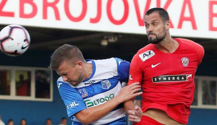 Zbrojovka ani napodruhé doma nevyhrála. S Ústím ztratila vedení v samém závěru