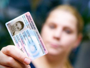 Do konce roku zbývá vyměnit v Plzni kolem pěti tisíc řidičských průkazů