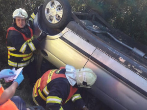 Hasičům vjel do cesty kamion. Nehodě se už nedalo zabránit.