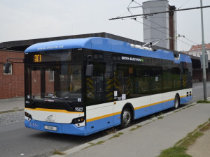 V Plzni začnou testovat novou linku s trolejbusy Škoda a Ekova