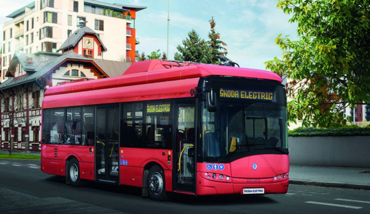 Škoda Electric dodala do Budapešti 21 trolejbusů za stovky milionů korun.