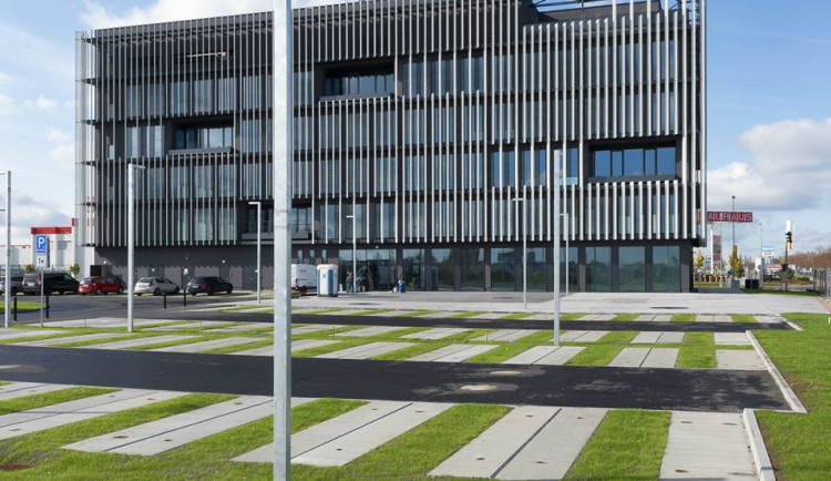 Německý Konplan postavil v Plzni centrum vývoje linek na nápoje.