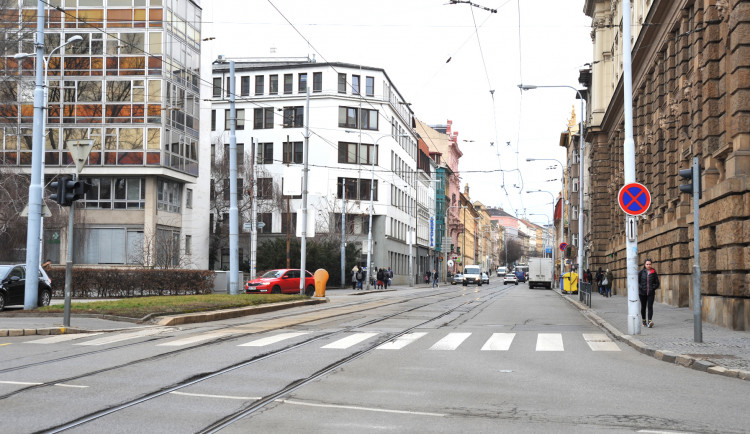 Ulice Veveří se od půlky dubna uzavře. Dělníci vymění staré vodovody a kanalizaci