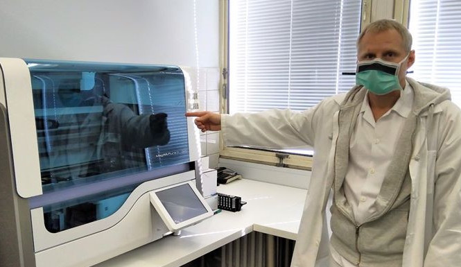 Nechystáme plošné vyšetřování zdravotníků na nový koronavirus, říká krajský hygienik