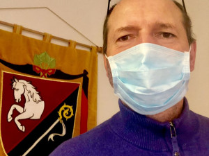 COVID-19 řádí mezi špičkovými politiky z Plzeňska, dalším je senátor Pavel Karpíšek