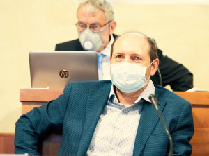 Pavel Karpíšek při posledním jednání v Senátu