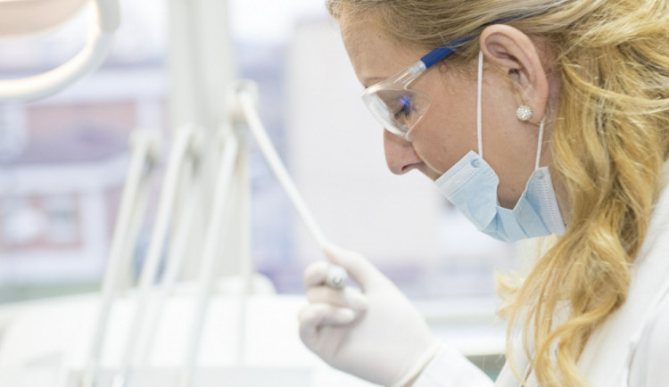 Nejvíce nakažených osob s COVID-19 hlásí Domažlicko, v kraji má pozitivní test 132 lidí