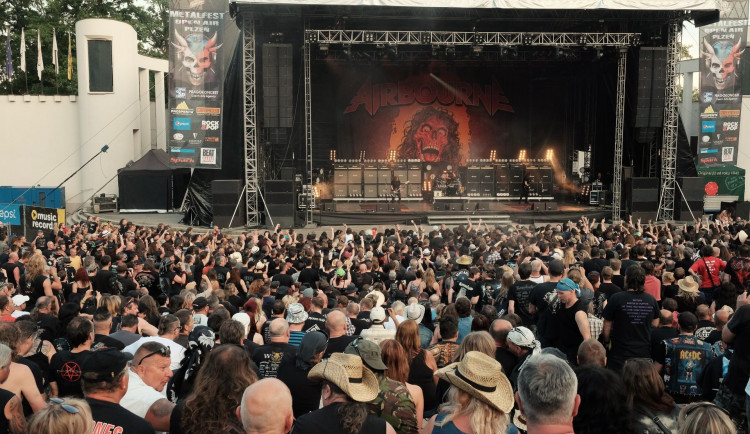 Rekonstrukce pódia v lochotínském amfiteátru má zvýšit jeho nosnost