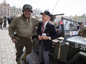 Američtí váleční veteráni poslali do Plzně dojemné vzkazy i slova plná naděje