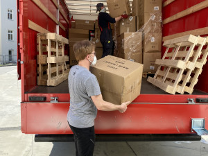 Počty nakažených osob v Plzeňském kraji stále narůstají, smutnou statistiku vede Domažlicko