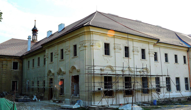 Na obnovu památek v regionu vyčlenil Plzeňský kraj 27 milionů korun