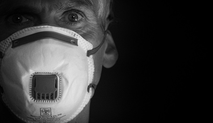 Plzeňský kraj má osmý případ úmrtí v souvislosti s koronavirovou epidemií