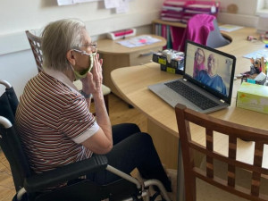 Nejtěžší je vysvětlit klientům, proč nemohou přijímat návštěvy, říká ředitelka domova pro seniory