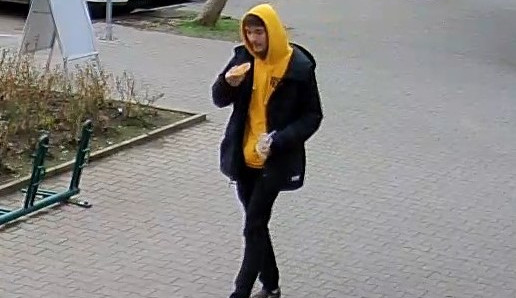 Policie pátrá v souvislosti s vyšetřováním případu po totožnosti tohoto muže