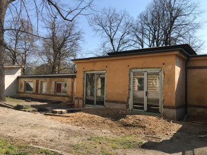 Nadšenci se spolku Bikeheart přeměňují zdevastovanou kuželkárnu v Centrum cyklistiky