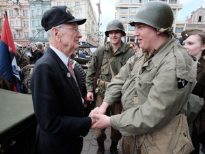 Slavnosti svobody se uskuteční jen virtuálně, veteráni z USA a z Belgie se připojí on-line