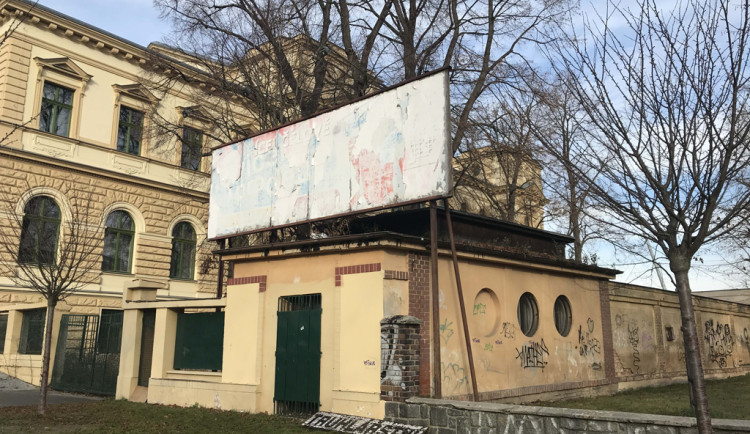 Z bývalé kuželkárny ve Štruncových sadech vzniká Centrum cyklistiky