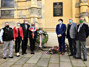 Památku letců uctili zástupci obvodu