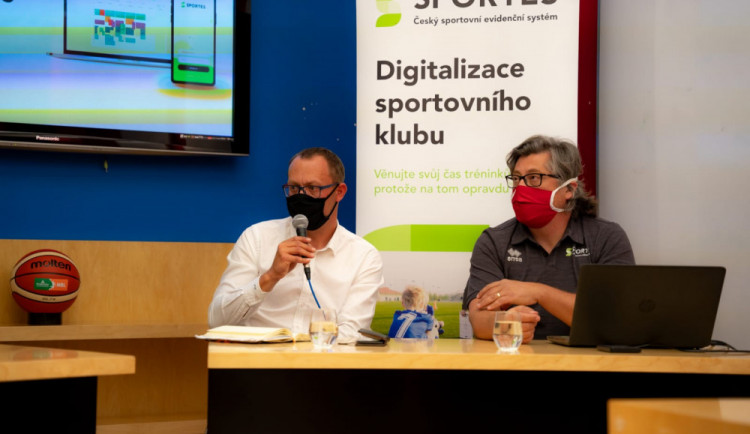 size4-15887550532593-2-on-line-sportovni-prostredi-v-cesku-vylepsi-novy-system-sportes-rika-ambasador-projektu-stara