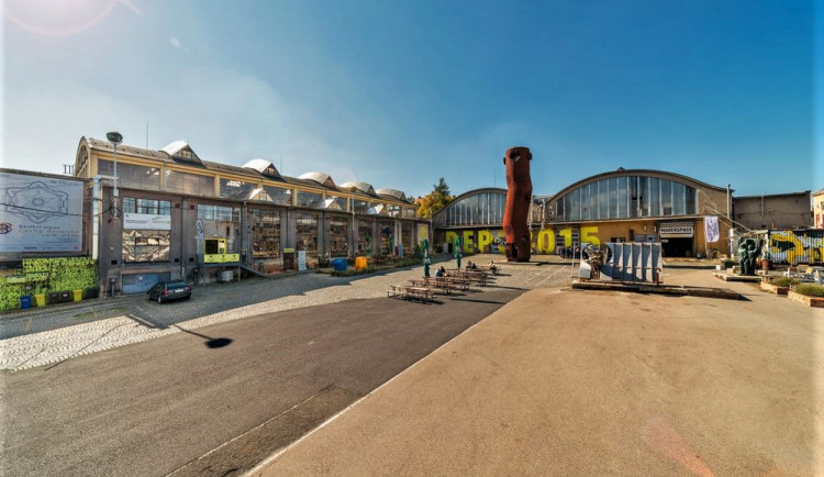 V areálu DEPO2015 teď vzniká i autokino 