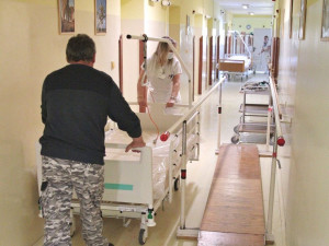 Konečně i Nemocnice Svatá Anna má všechna lůžka elektricky polohovatelná