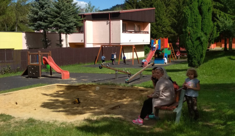 První dětská SOS vesnička slaví padesátiny