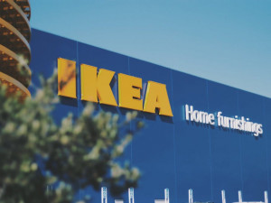 Otevření dalších výdejních míst obchodu IKEA se možná posune