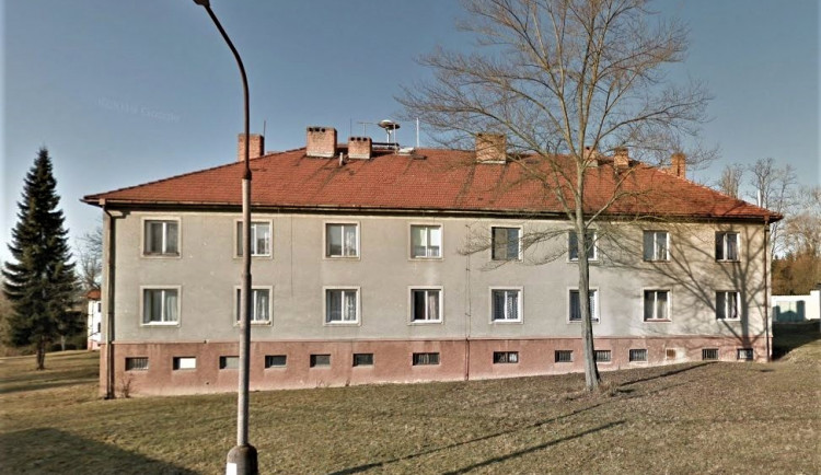 Nemocnice rekonstruovala pro své zaměstnance byty v tomto domu