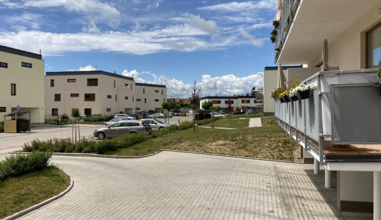 Současná situace s cenami nemovitostí v kraji nehnula, stát se to může po zrušení daně z nabytí