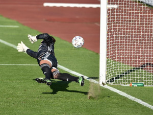 V Ostravě řádil Pavel Bucha, gólem z penalty a asistencí přispěl k vítězství Plzně 2:0