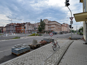 Nová křižovatka ulic Kaplířova–Klatovská–U Borského parku začne fungovat od 13. června