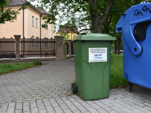 nádoba v ulici Družstevní 14
