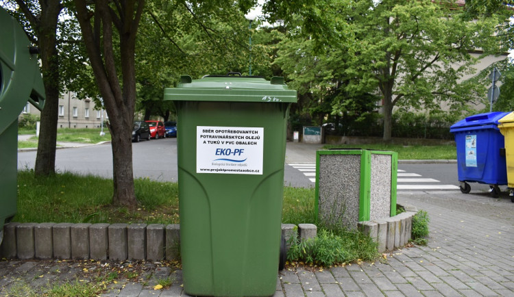 nádoba v ulici  Schwarzova 32