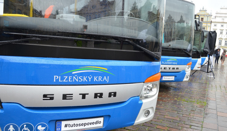 flotila nových autobusů