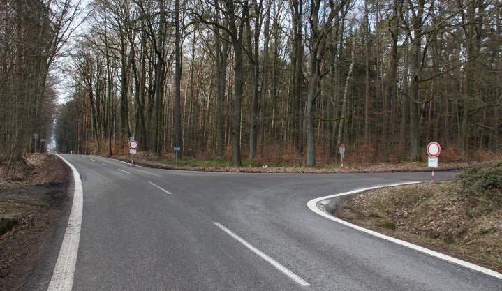 Kvůli opravě Krkonošské ulice ve Dvoře Králové se uzavře křižovatka na Chaloupky