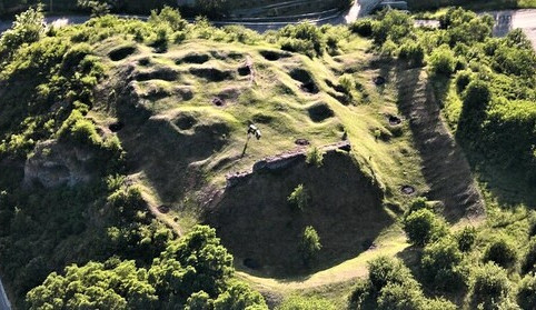 Archeologové ze ZČU chystají na léto pro veřejnost komentované prohlídky tří lokalit